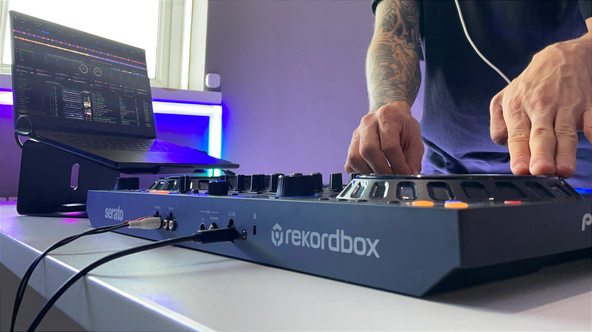Controlador de 4 Canais Pioneer DDJ-FLX6 com Serato e RekordBox Black -  Equipamentos para DJs é Aqui